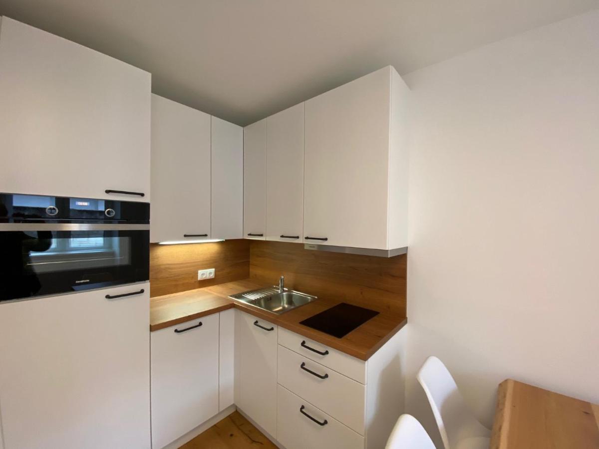Apartments Freitag - H1 Winden am See Exterior photo