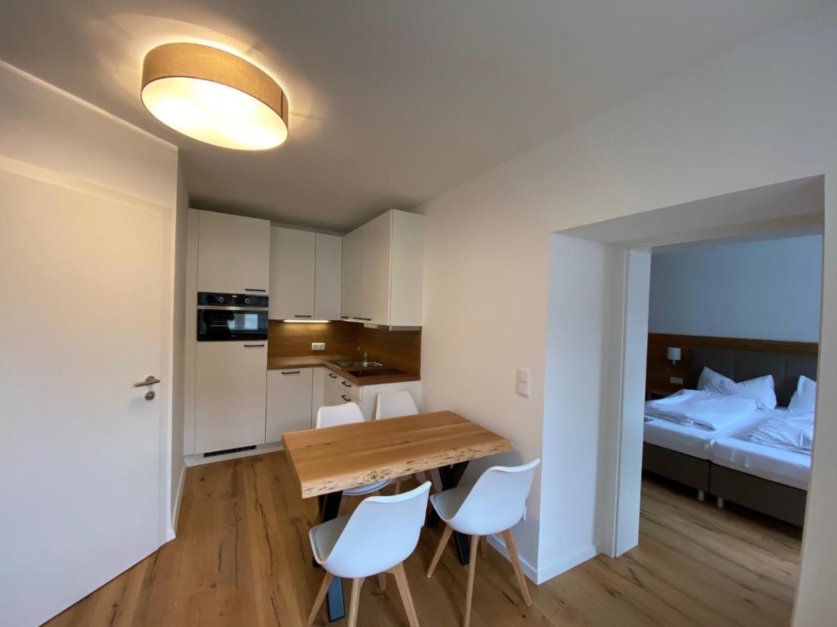Apartments Freitag - H1 Winden am See Exterior photo