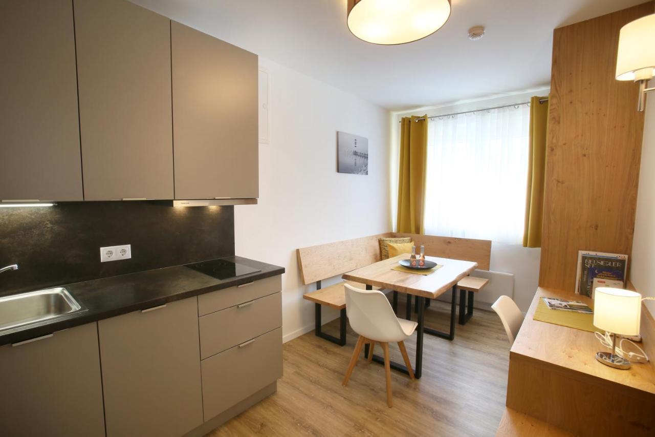 Apartments Freitag - H1 Winden am See Exterior photo